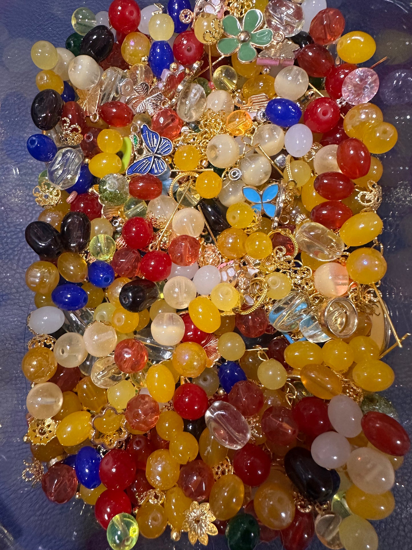 Glass Bead Mixes - Glass beads with Accessories